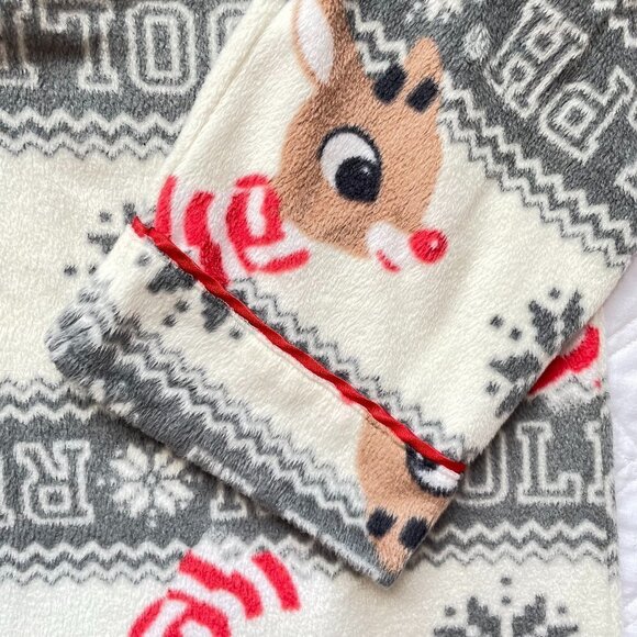 Rudolph Christmas Stretch Pajama Shirt Microfleece Grey and White w/ Red Buttons - Picture 2 of 6